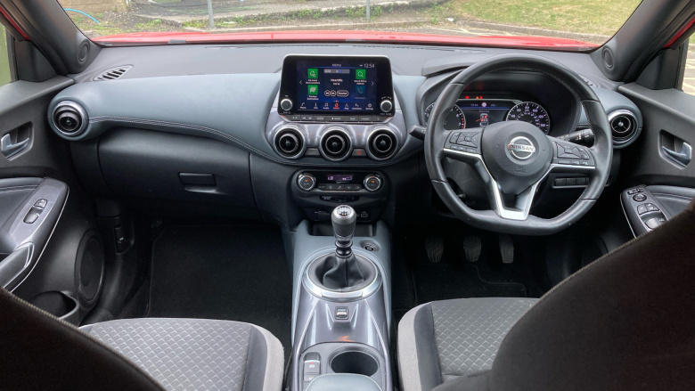 Nissan Juke 1.0 DiG-T 114 N-Connecta 5dr Petrol Hatchback